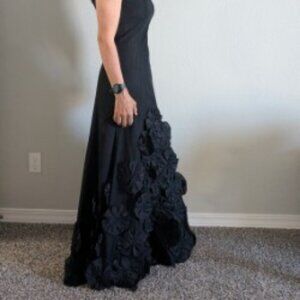 Vintage Chetta B floor length evening gown black